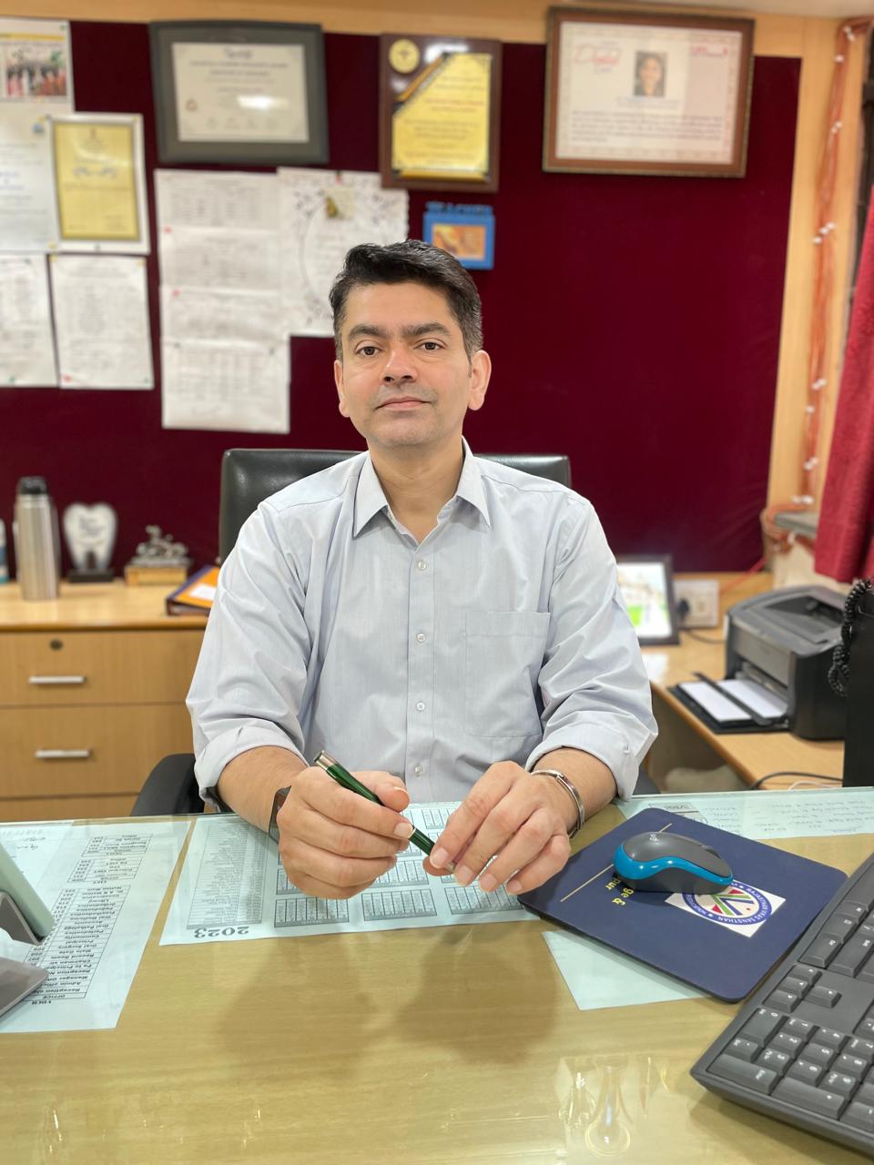 Dr. Raghavendra S. Kurdekar